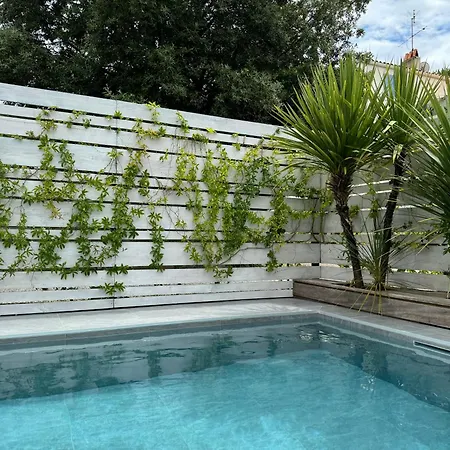 Villa26 *